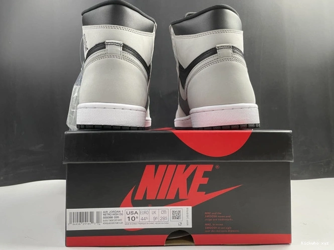 Air 1 High Jordan White Grey Black Smoke Retro Light 555088-035 0812
